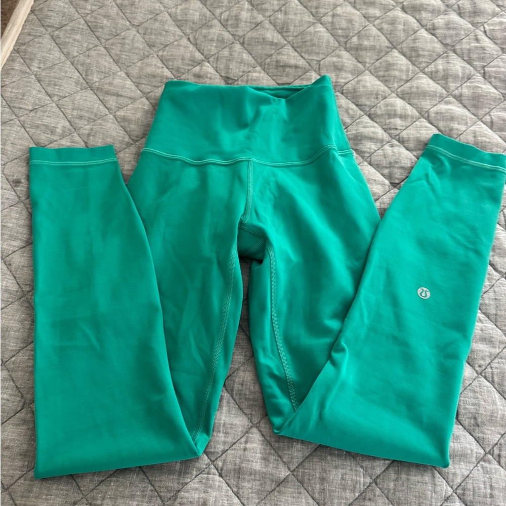 Green Lululemon Size 2 Leggings